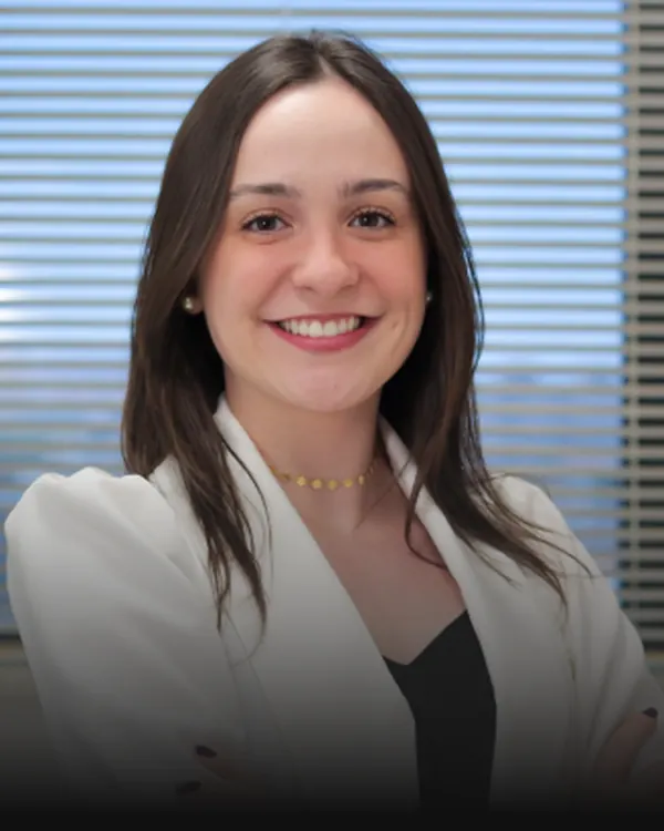 Dra. Julia Barros